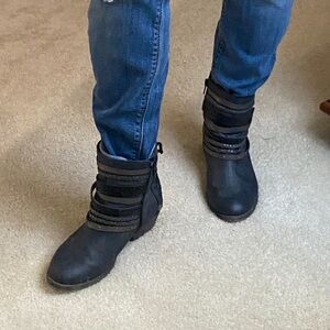 Jellypop Black Ankle Boots with Straps